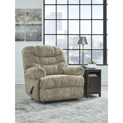 Geovanna Recliner