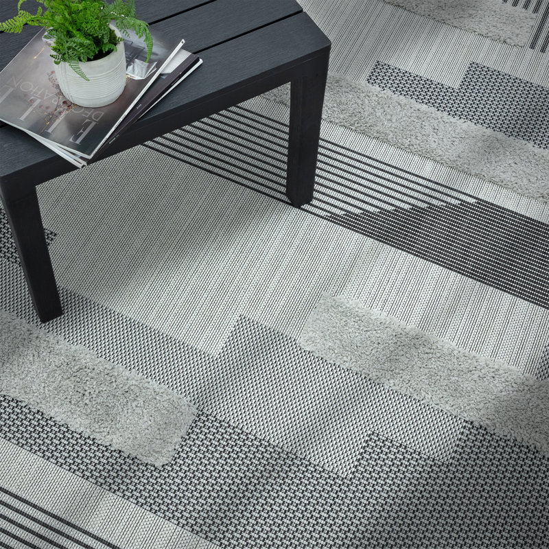 Alfresco Striped Indoor / Outdoor Area Rug, Rectangle 160 x 230cm