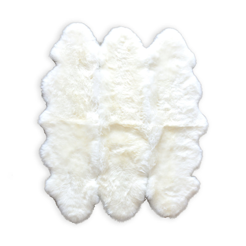 Colello Natural New Zealand Sheepskin Area Rug, Sexto 2' x 6'