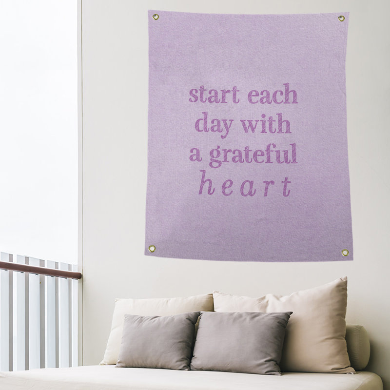 Tapisserie citation à l’écriture en polyester, H 36 po x l 26 po, Violet