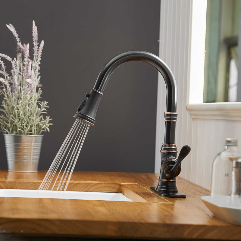 Robinet de cuisine rétractable à poignée simple avec accessoires, Bronze frotté à l'huile