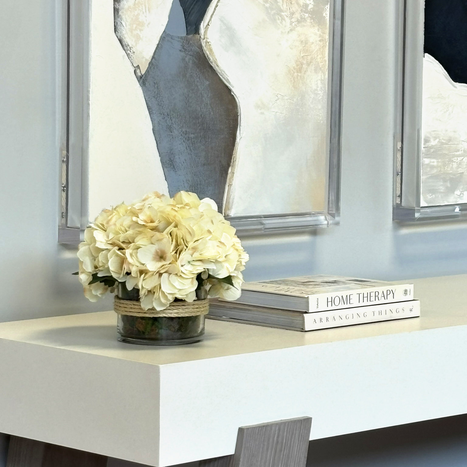 Sarina Hydrangea Floral Arrangement, Beige