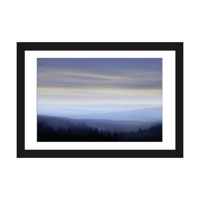 «Panorama I» par Madeline Clark - impression sur toile tendue, H 16 po x l 24 po x P 1 po, Toile avec cadre noir, Blanc