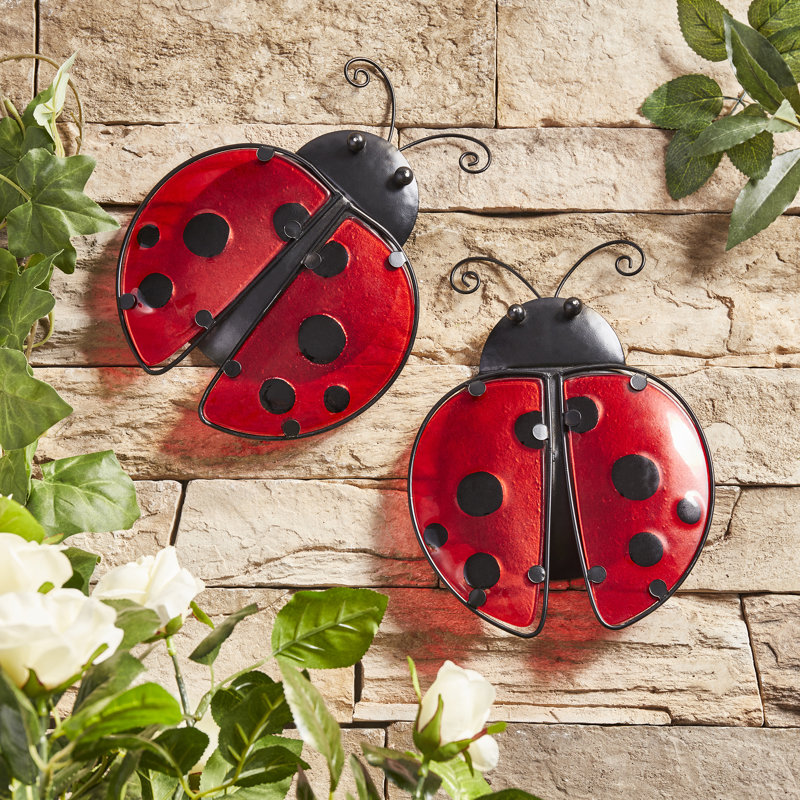Manteo Animals Wall Decor