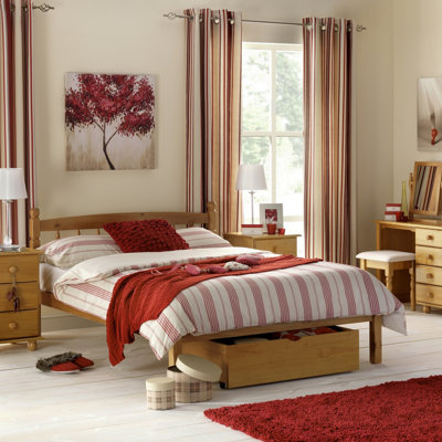 Linntown Solid Wood Bed