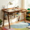 Bureau d'écriture en bois massif avec 2 tiroirs et tablette de rangement, bureau moderne Mid Century pour petits espaces, bureau debout avec crochets latéraux pour chambre à coucher, bureau ou bureau (noyer)