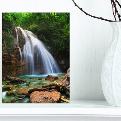 Chute d'eau - reproduction de photo sur toile