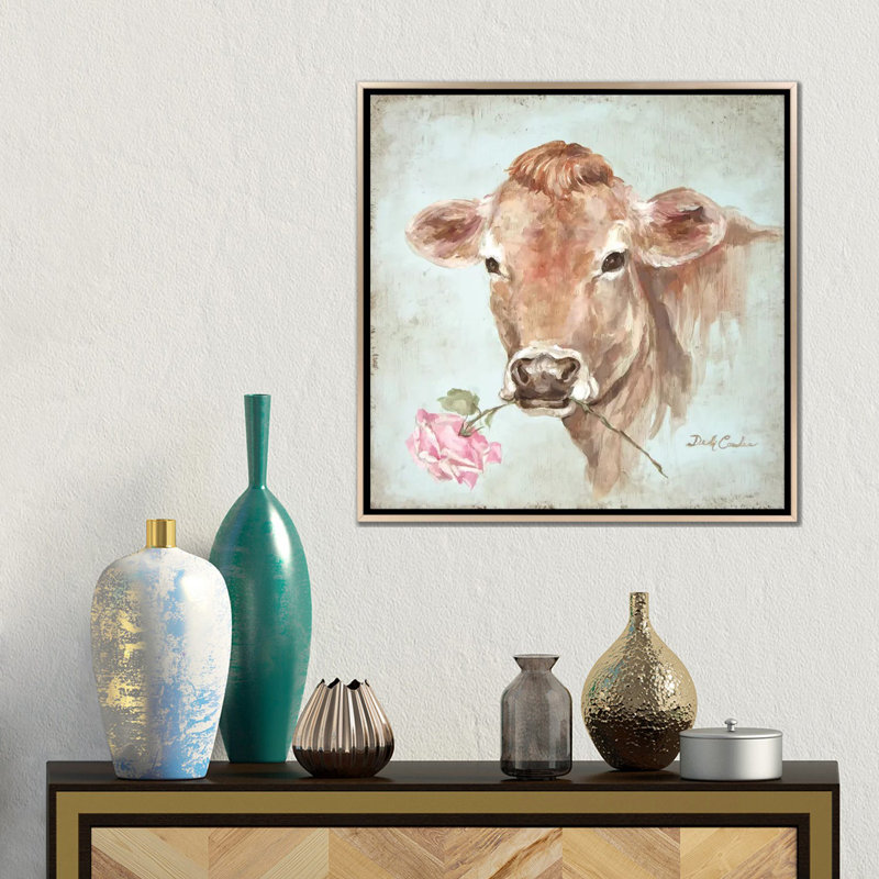 « Cow with Rose », reproduction, H 18 po x l 18 po x P 1,5 po, Toile champagne avec cadre flottant