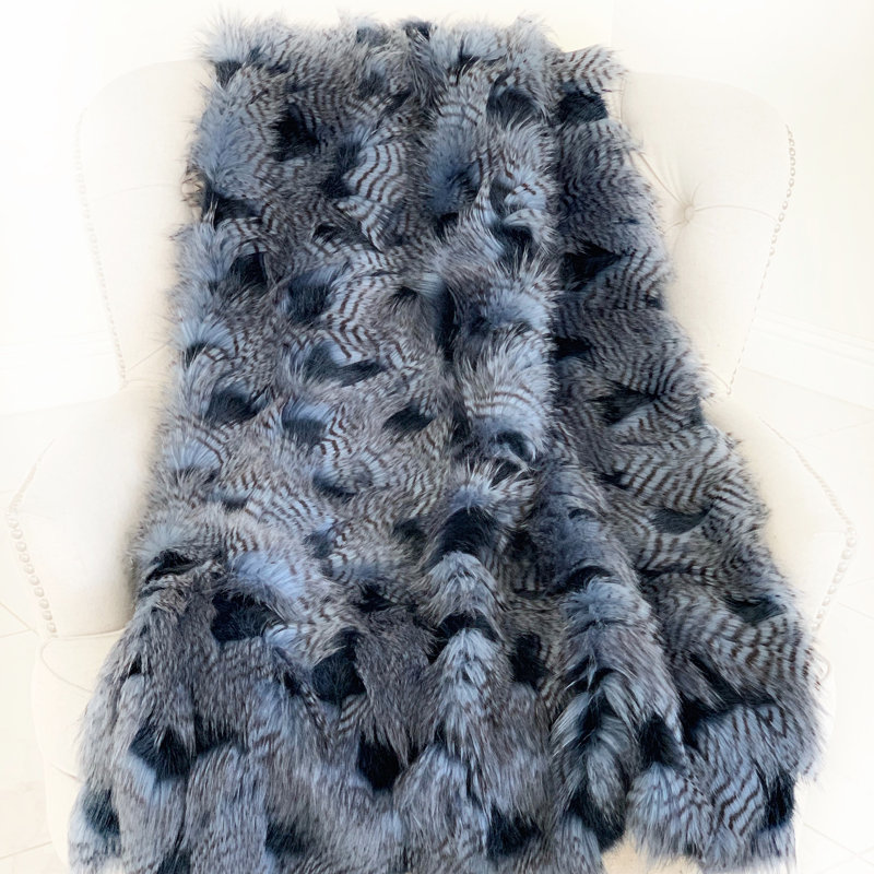 Jeté en fausse fourrure de luxe fabriqué à la main à motif de plumes chichi Plutus, l 90 po x L 90 po, Couverture