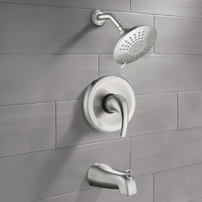 Robinet de baignoire et de douche avec valve brute