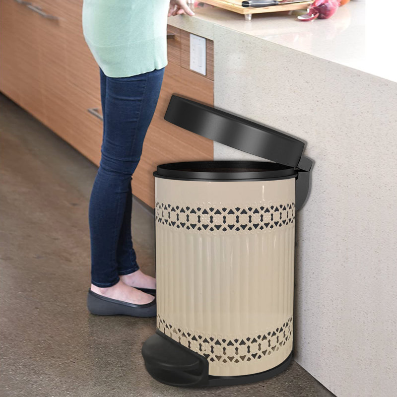 Steel Open Waste Basket - 1.32 Gallons
