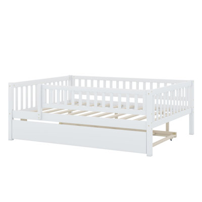 Daybed With Trundle And Fence Guardrails