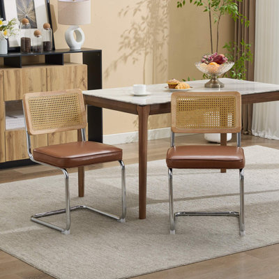 Ensemble de 6 chaises de salle à manger modernes en rotin, style milieu du siècle, structure cantilever en métal chromé, dossier en rotin massif, assise rembourrée en similicuir, sans accoudoirs, pour cuisine, salle à manger, café, marron