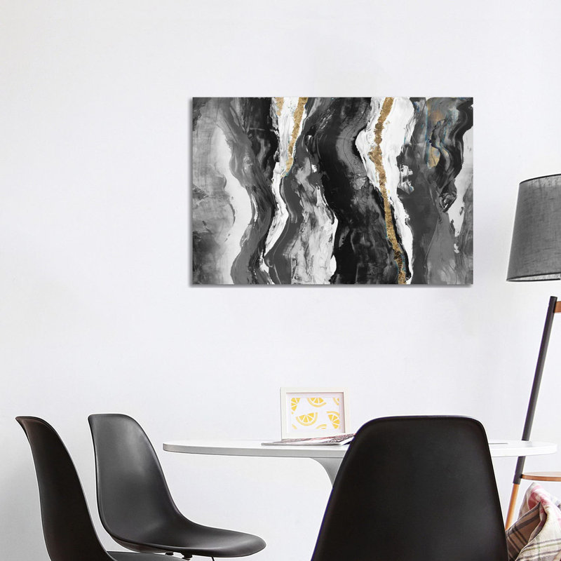 Effectus II, 26" H x 40" W, Black/White/Gold