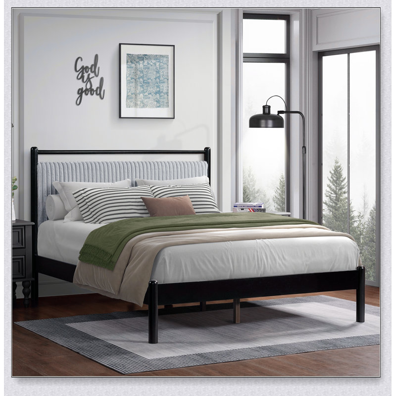 Base de lit en bois avec tête de lit moelleuse
