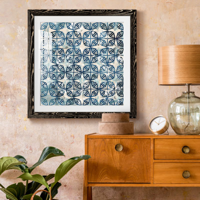 «Tile-Dye IV», reproduction encadrée de qualité supérieure - prête à être suspendue
