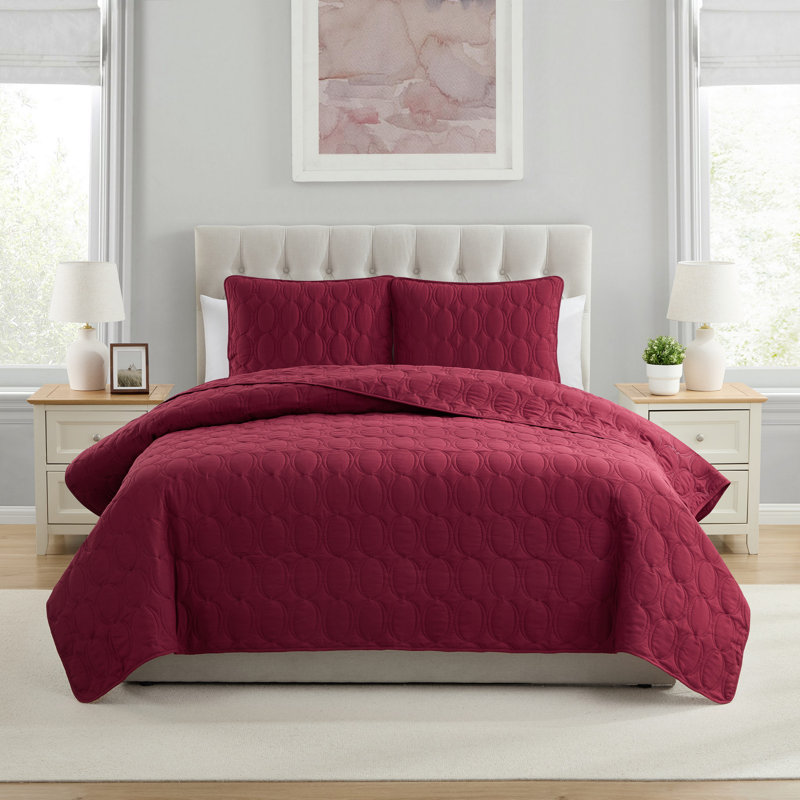 Circles 3-Piece Pinsonic Microfiber Quilt Set, Red