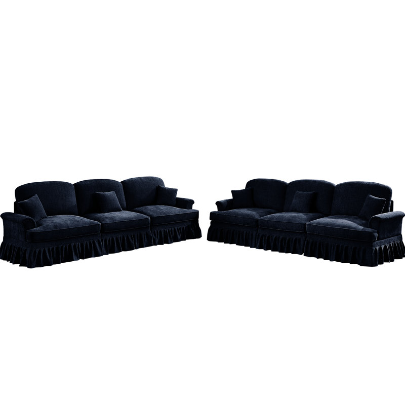 Canapé-lit bleu à 3 places avec chenille filetée argentée, dossier rembourré de forme incurvée, accoudoirs évasés, jupes de plis à volants amovibles et pieds fuselés, différents agencements en forme de pétale, doux