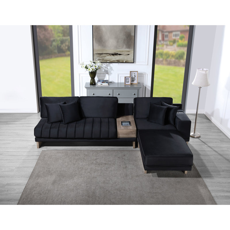 4 sections: velours, compartiment de rangement, sorties en velours, confortable