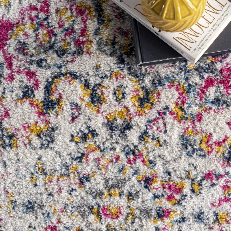 Mcalmont Medallion Power Loomed Performance Pink/Fuchsia Rug, Round 4'
