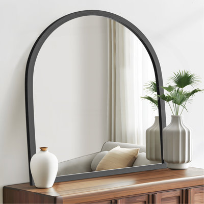 Miroir mural arqué en bois pour salle de bain et meuble-lavabo, une pièce de décoration intérieure élégante et fonctionnelle