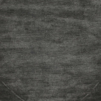 Tapis noir/gris zone contemporaine