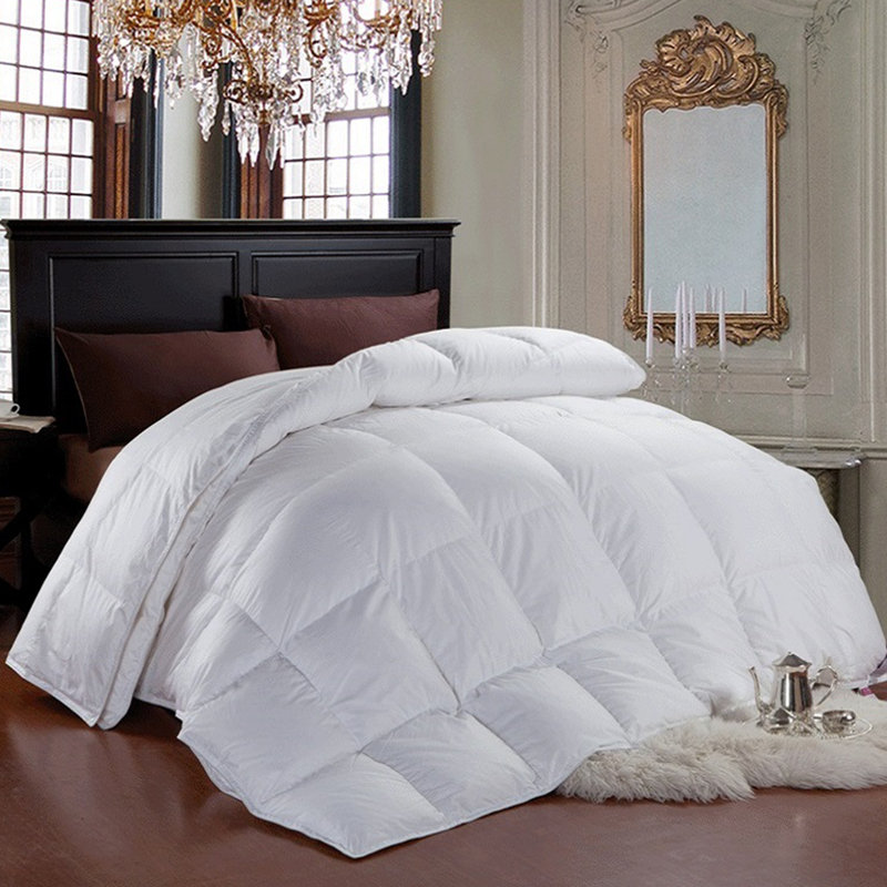Twin White Down Alternative Cotton Comforter