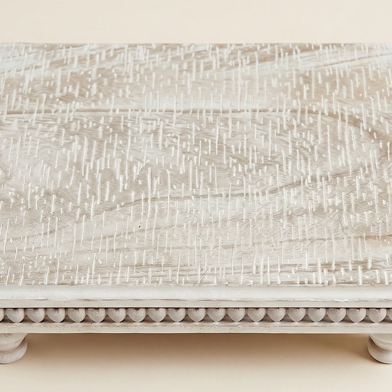 Plateau en bois blanchi à la chaux, support sculpté en forme de cœur de campagne française avec pieds en chignon pour meuble-lavabo, café et plateau de table
