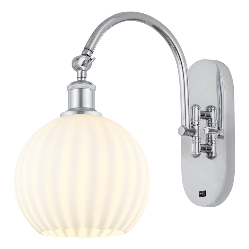 Applique murale 1 lumière Ballston, H 13,5 po x l 8 po x P 13,5 po, Chrome poli