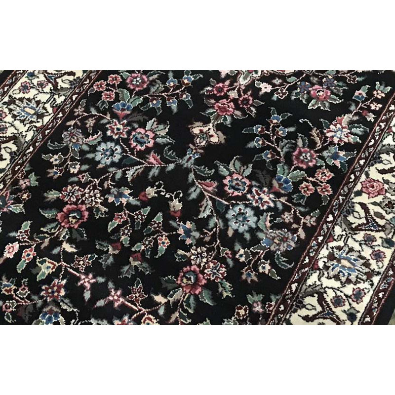 Tapis de haute qualité noué à la main
