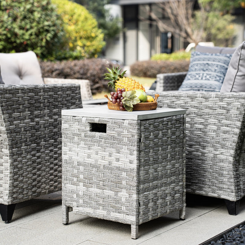Wicker 5 - Person Patio Conversation Set with Cushions