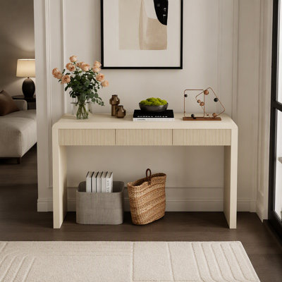 Console rustique avec 3 tiroirs cannelés - Table d'entrée en placage de bois massif avec grain de bois naturel pour le salon, le couloir