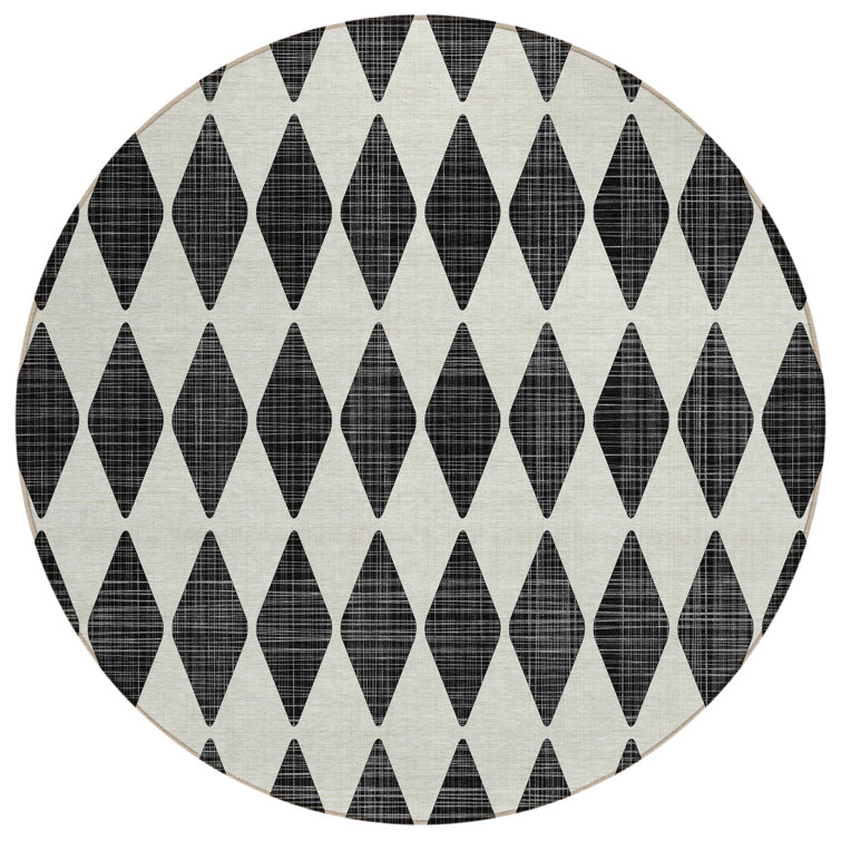 Loreen Washable Geometric Indoor / Outdoor Rug