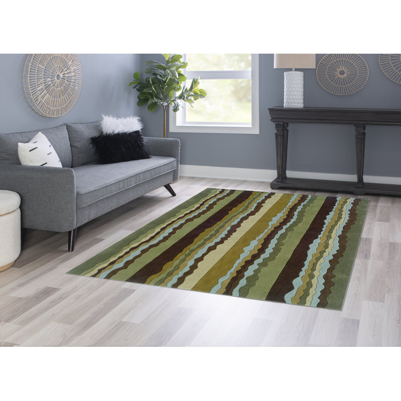Marisela Handmade Rug Rust And Green, Rectangle 5' x 7'