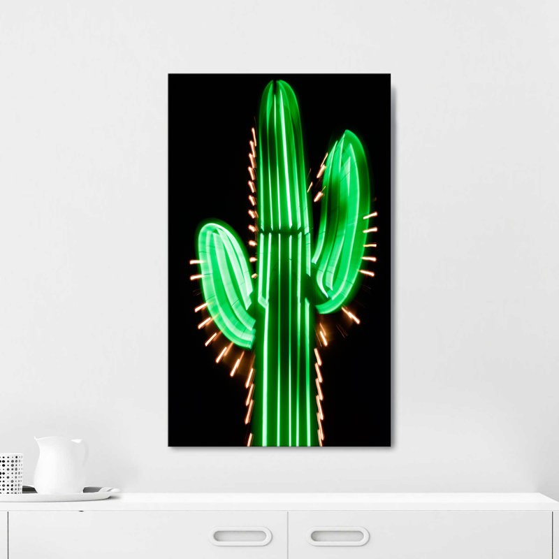 "Neon Cactus" par Danita Delimont, reproduction sur toile, H 30 po x l 18 po x P 1 po