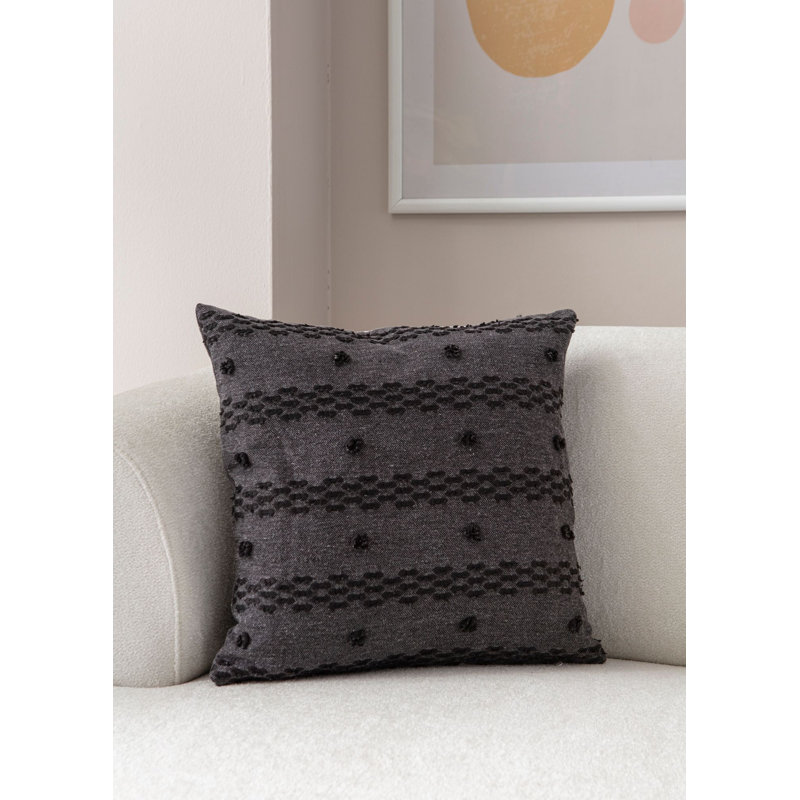 Housse de coussin noir de qualité supérieure, 16,9 po x 16,9 po | 100% polyester, lavable à la machine, tissu doux, durable et élégant | Parfait pour la décoration intérieure, les canapés, les chaises et l'extérieur | Facile d'entretien et conception moderne