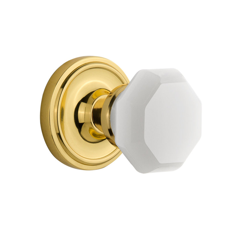 Rosette classique avec bouton de lait blanc Waldorf, Laiton poli, 2-3/8 po