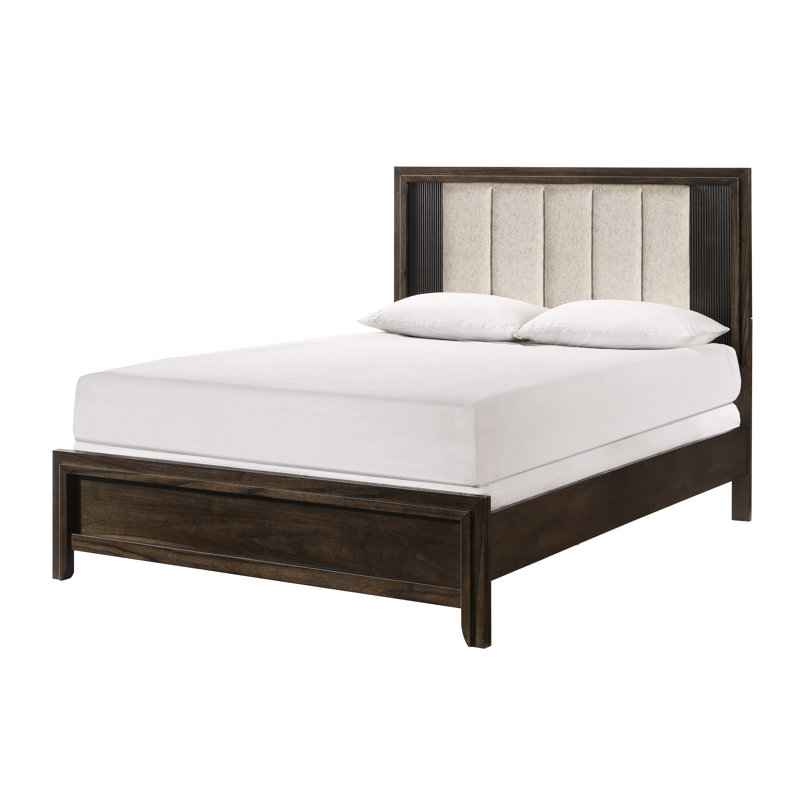 Grand lit, tête de lit tapissier, charme rustique, finition bois riche, esthétique contemporaine, style 1pc dans les tons bruns,