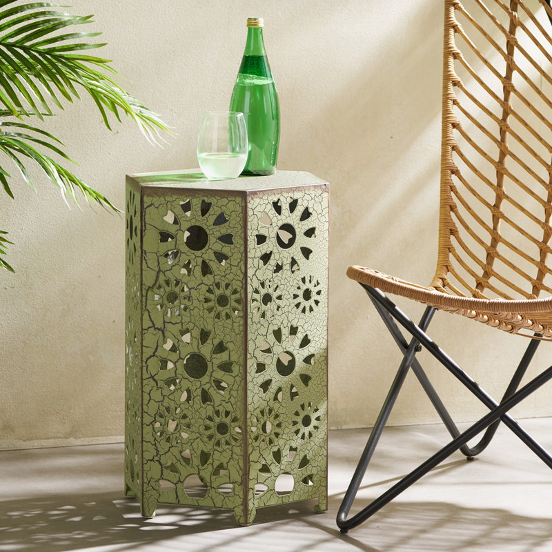 Table d'appoint avec motif découpé Sunburst, Vert, H 22 po x l 14,25 po x P 12,50 po