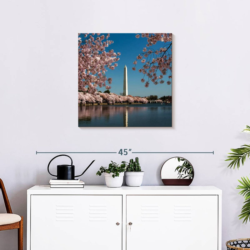 Lilie Washington Monument Sakura, H 24 po x l 24 po
