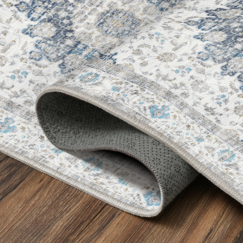 Vespera Medallion Silver Machine Washable Non-Slip Stain-Resistant Traditional Hallway Runner Rug - 2.5'x7', Runner 2'6" x 7'