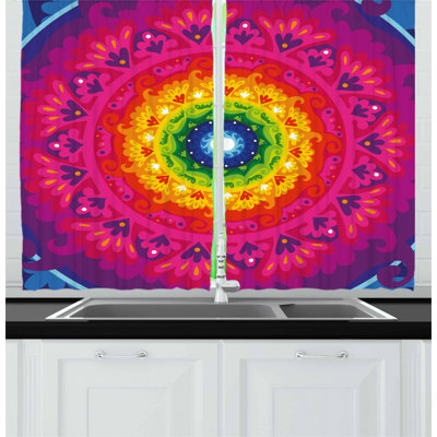 Pointed Kitchen Curtain
