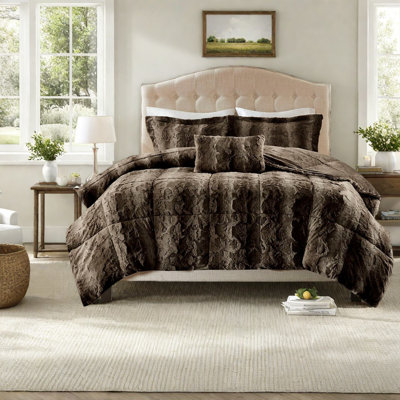 Luxurious Faux Fur Bedding Sets, Polyester Comforter, Cozy Home Style