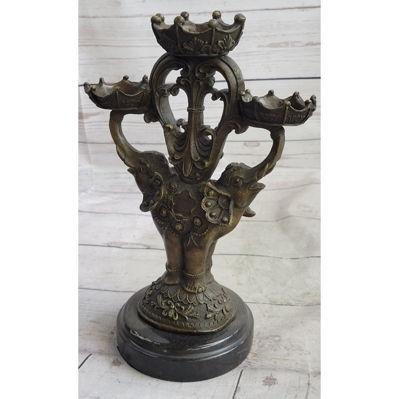 Figurines et sculptures