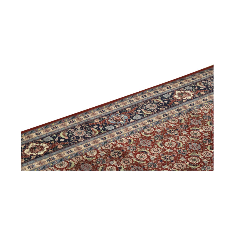 Royal Wool Oriental Area Rug