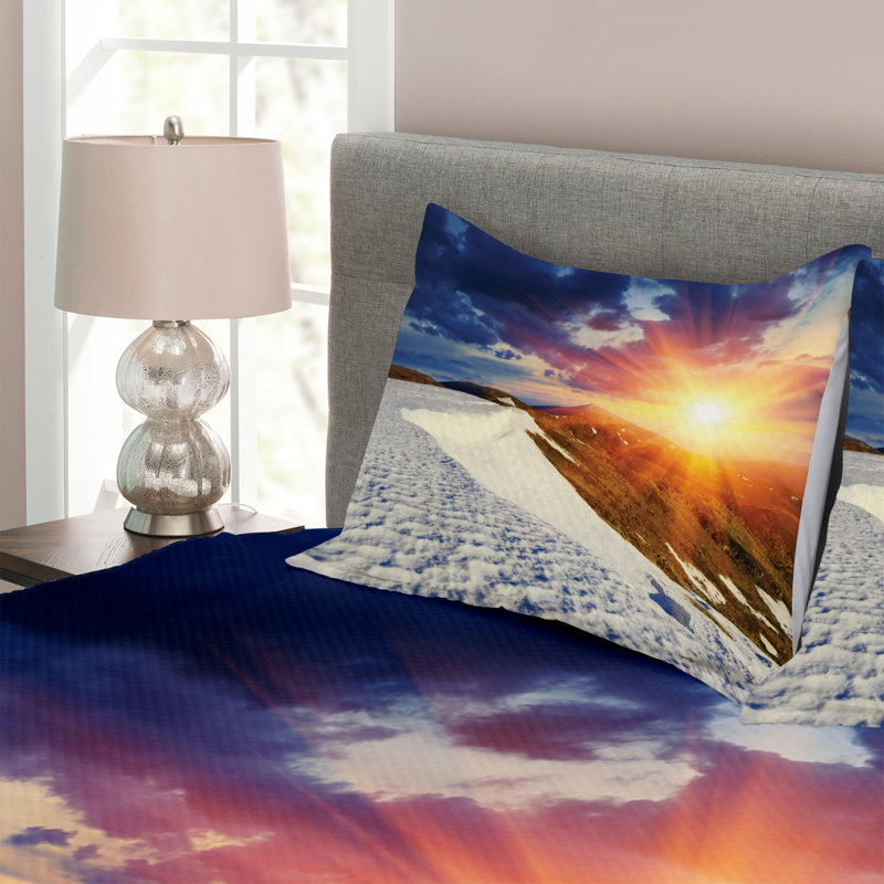 No Pattern Bedspread with Pillow Shams Included, 220 x 264 cm