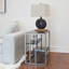 Ensemble de 3 tables basses et 2 tables d'appoint en bois