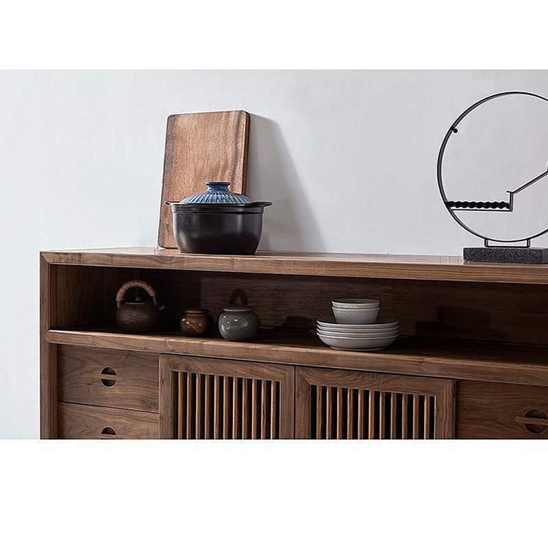 Buffet simple en bois massif