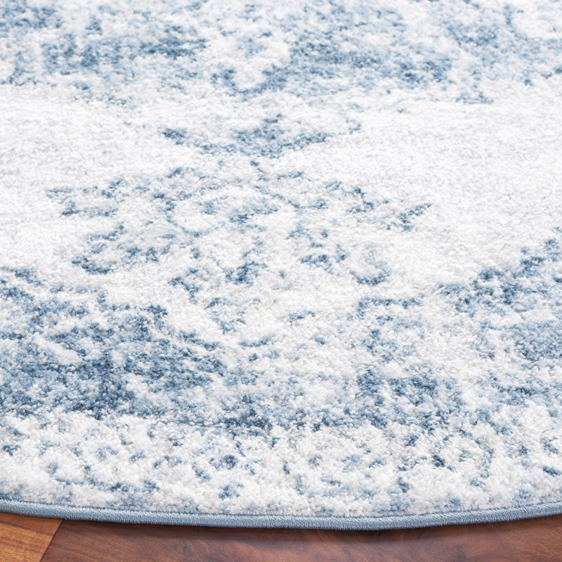 Lowrey Blue/White Rug, Round 6'7"