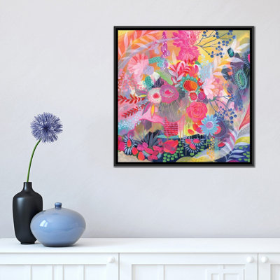 «Overflowing» par Stephanie Corfee, impression sur toile